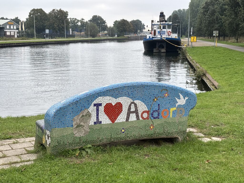 Bankje Kanaal Aadorp