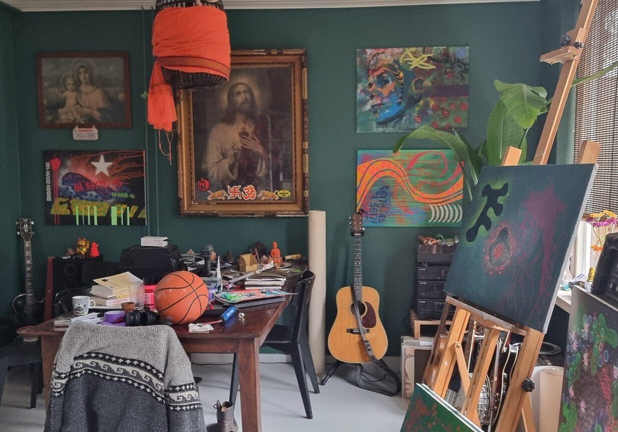 Atelierfoto Hans Teklenburg Hans-huiskamer-atelier