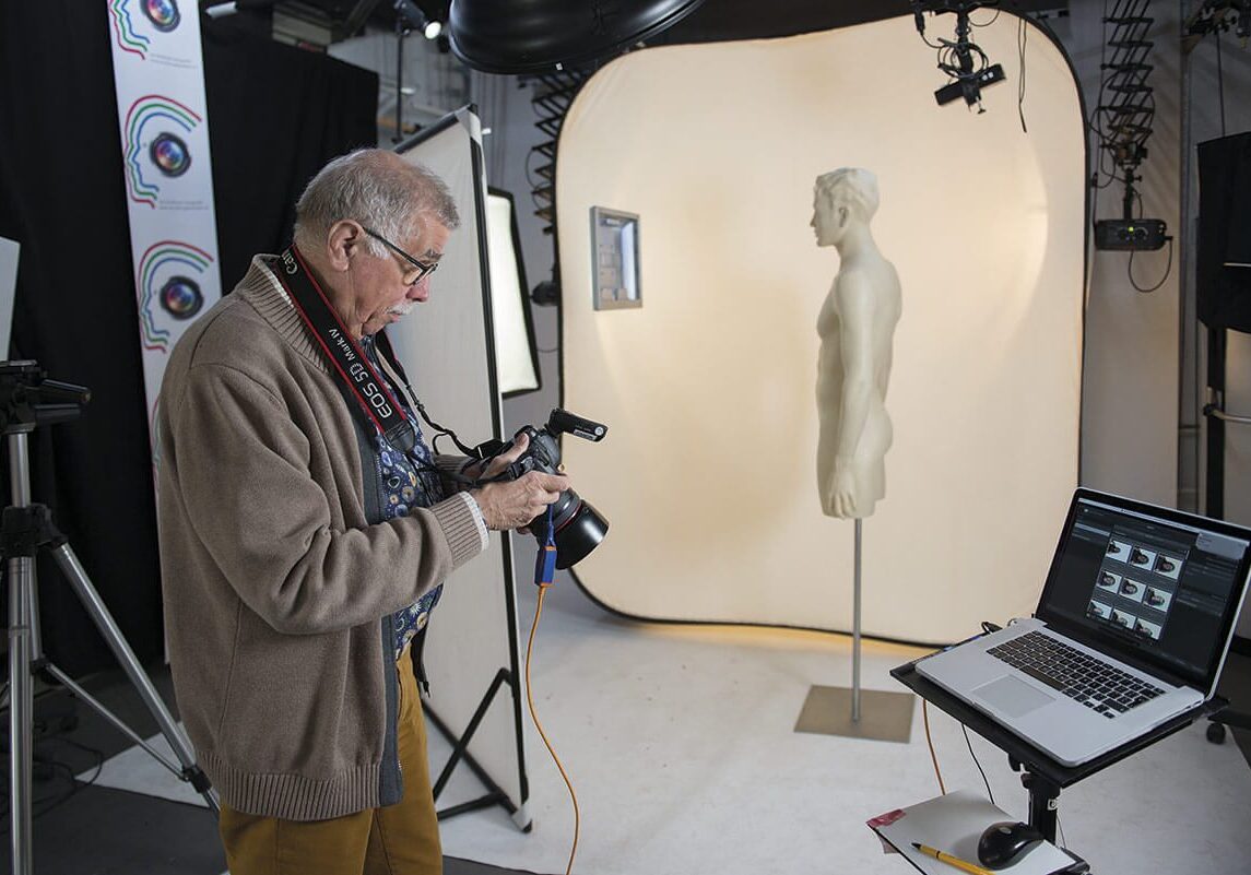 Jan Hooftman in actie - Open Ateliers Almelo